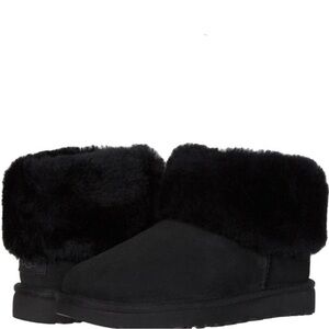 UGG Sherpa full mini shearling bootie